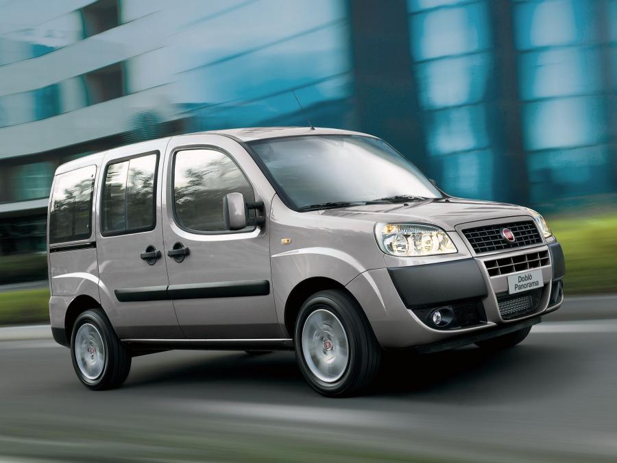  Fiat Doblo Panorama 2005 года  (фото 1 из 14)